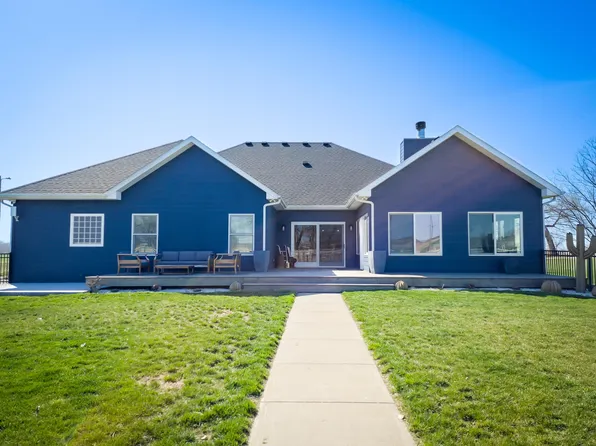 2005 Crown Rd, Norfolk, NE 68701