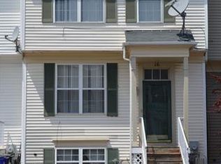 16 Spring Dr, Newark, DE 19702