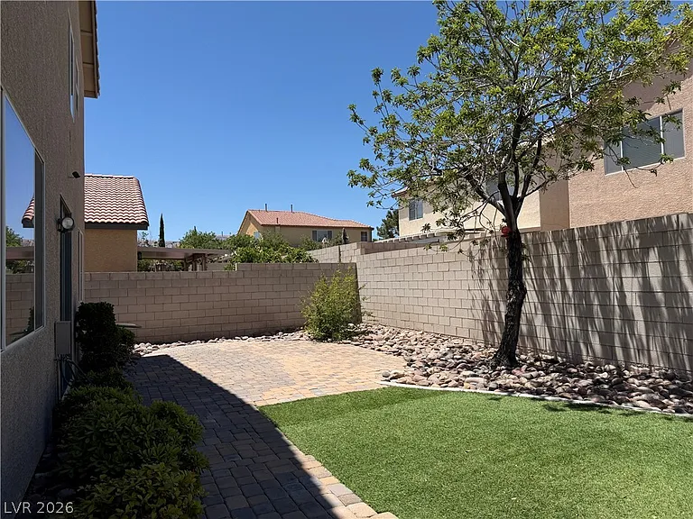 9862 Shadow Grove Ave — Photo 29