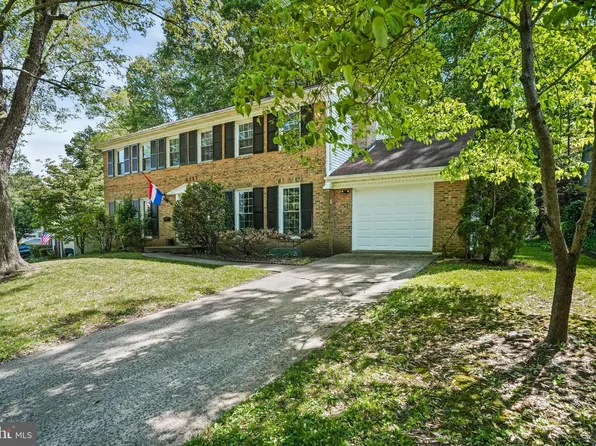 6117 Larstan Dr, Alexandria, VA 22312