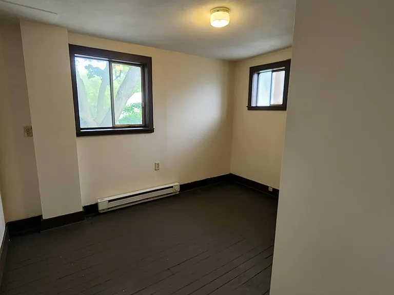 114 Linden Rd #2 — Photo 31
