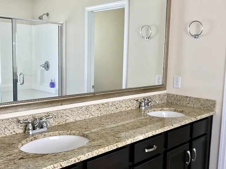 2041 Maybelles Ln — Photo 12