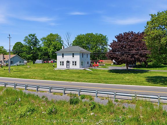 3rd image of 4669 Bath Rd