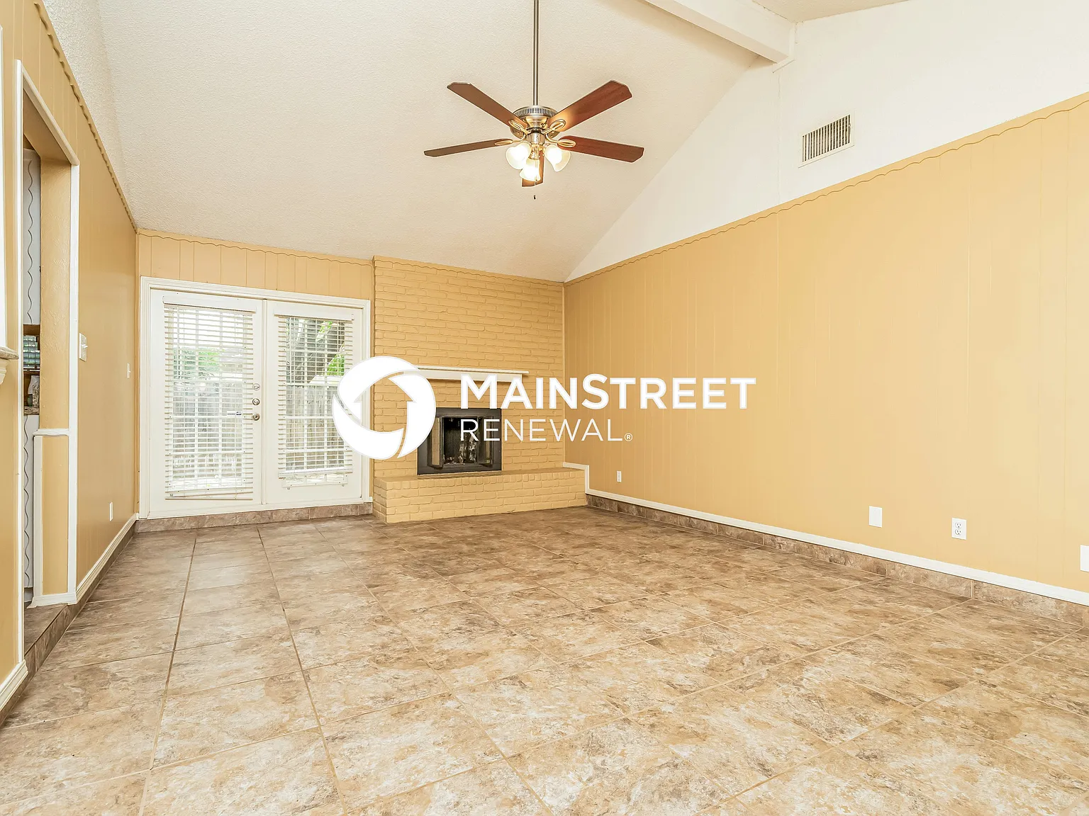 3410 Dovecreek Dr — Photo 2
