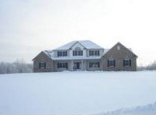 6986 Williams Rd, Lansing, MI 48911