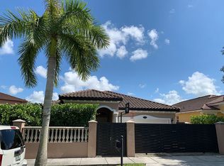 15112 SW 15th Way, Miami, FL 33194