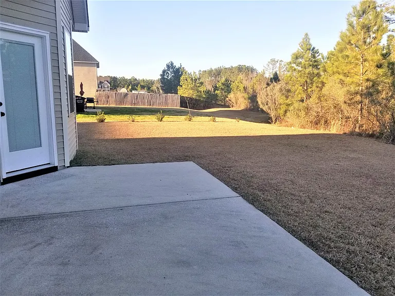 411 Cyrus Thompson Dr — Photo 45