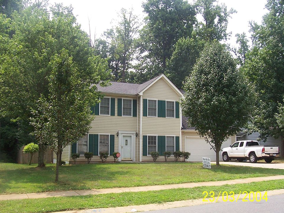 1st image of 2527 Century Oaks Ln