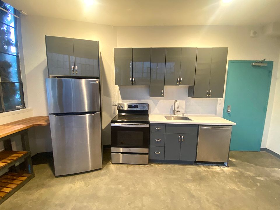 1st image of 801 Minnesota St Suite 2
