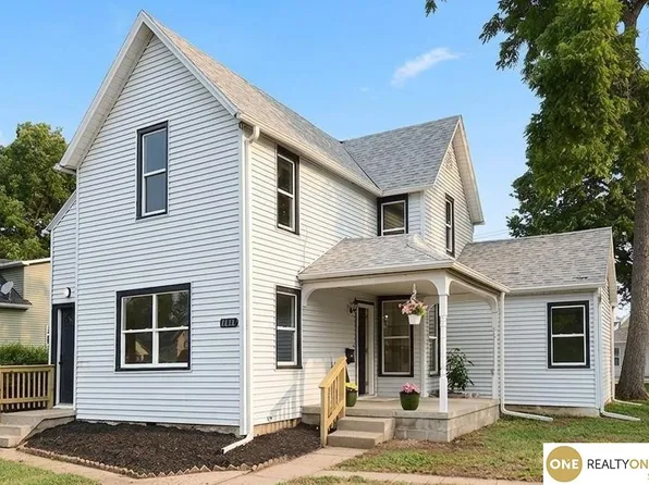 1616 Grant St, Blair, NE 68008