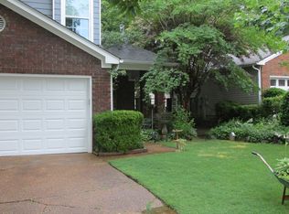 5554 Pine Oak Ln, Memphis, TN 38135