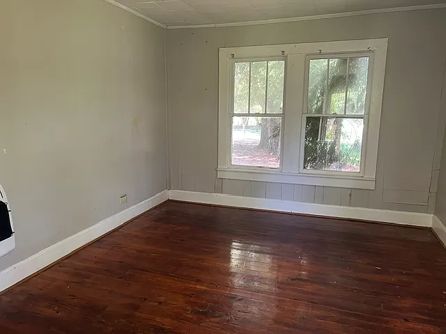 93 Virginia Avenue North - 1 — Photo 4