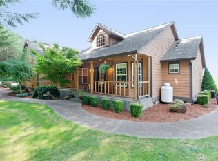 402 N Columbia Heights Rd, Longview, WA 98632