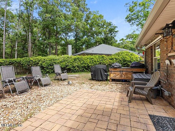 3rd image of 10373 BIRCHFIELD Drive