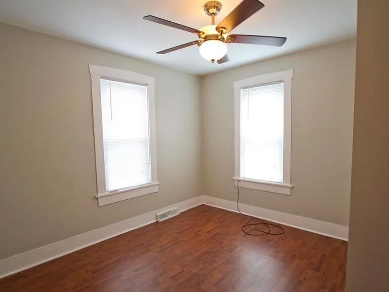 412 W Frederick St — Photo 17