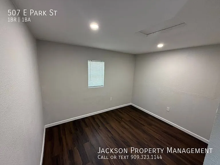 507 E Park St — Photo 14