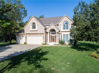 6260 Arapahoe St, Shawnee, KS 66226