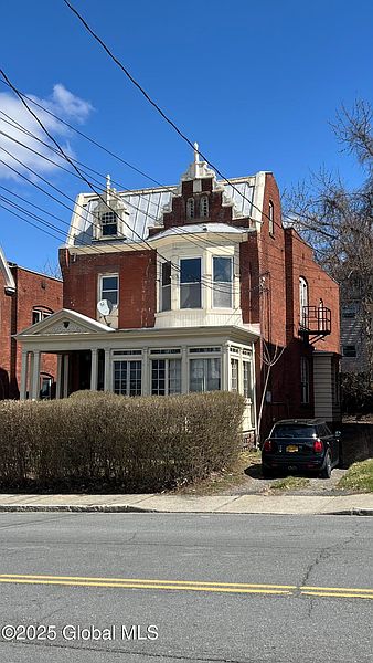 3rd image of 2338 15th Street