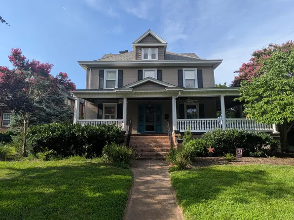 2043 Windsor Ave SW, Roanoke, VA 24015