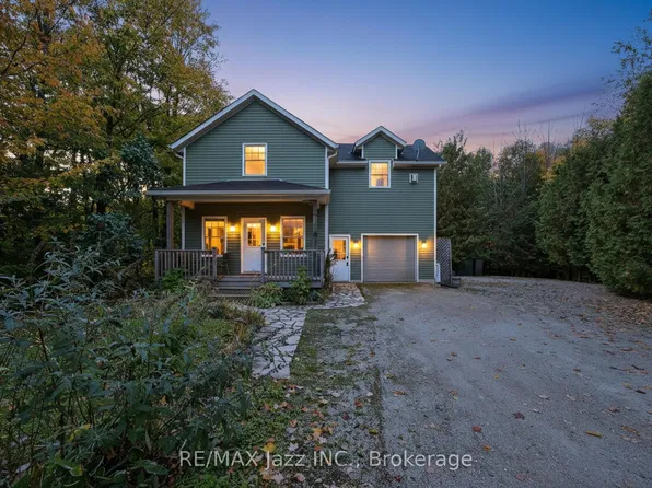 170 Raglan St, Grey Highlands, ON N0C 1E0