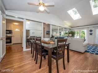 10 Lawton Rd, Hilton Head Island, SC 29928