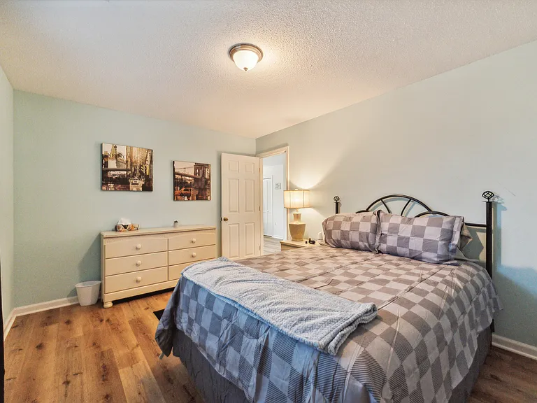 407 23rd Ave N #205 — Photo 8