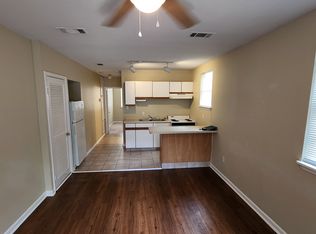 7735 Oak St, New Orleans, LA 70118