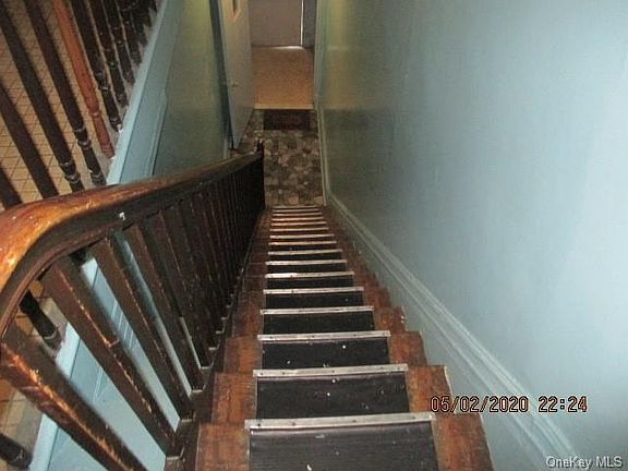 2nd image of 404 Broadway Floor 2