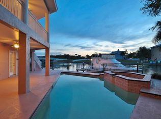 1140 3rd Ave S, Tierra Verde, FL 33715