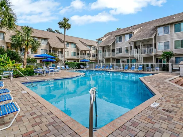 15 Deallyon Ave APT 32, Hilton Head Island, SC 29928