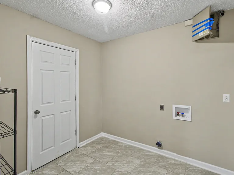 43 Sandy Run Rd SE — Photo 7