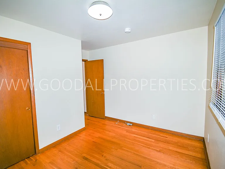 7035 Forest Ct — Photo 14