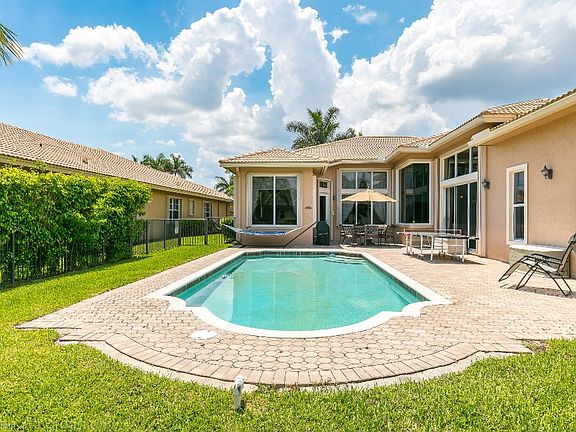 4th image of 7658 NW 117th Ln