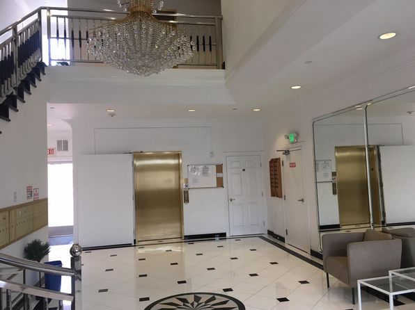 501 33rd Ave APT 407