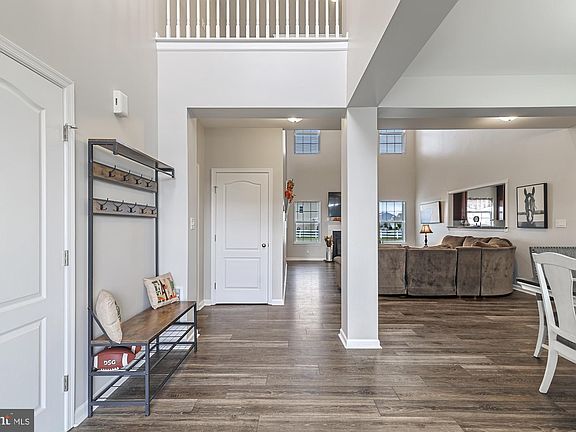 3rd image of 145 Sand Dollar Ln