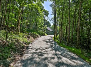 300 Great Hawk Rd, Rochester, VT 05767