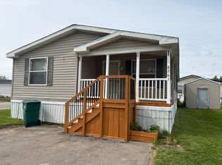 8261 Hidden Holw, Fenton, MI 48430