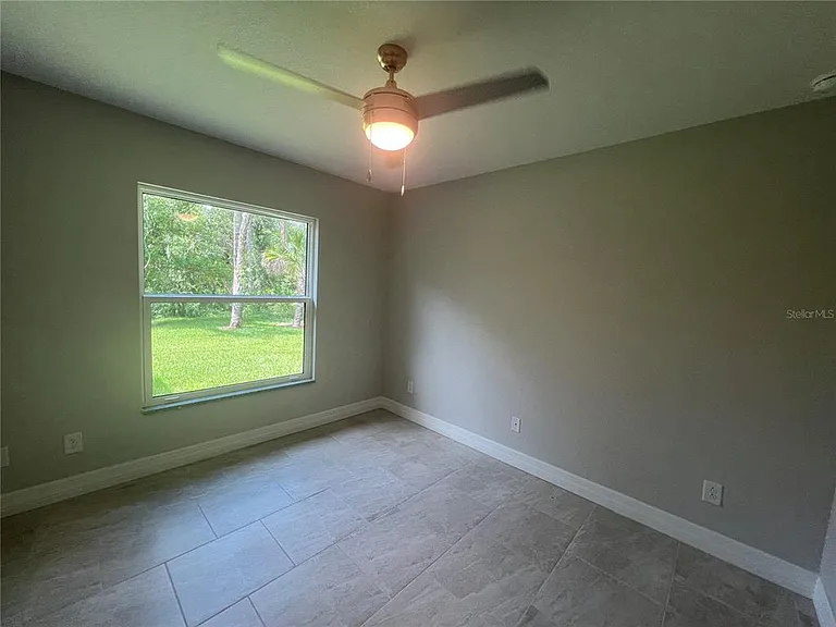 2451 Waller Rd — Photo 19