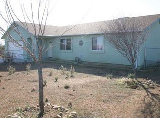 19573 E Ironwood Dr, Mayer, AZ 86333