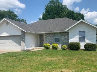 2032 S Colgate Ave, Springfield, MO 65807