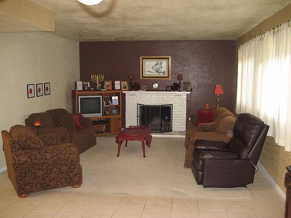 3rd image of 1612 Ybarra Dr