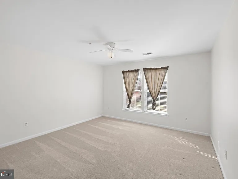 8008 Dorado Ter — Photo 25