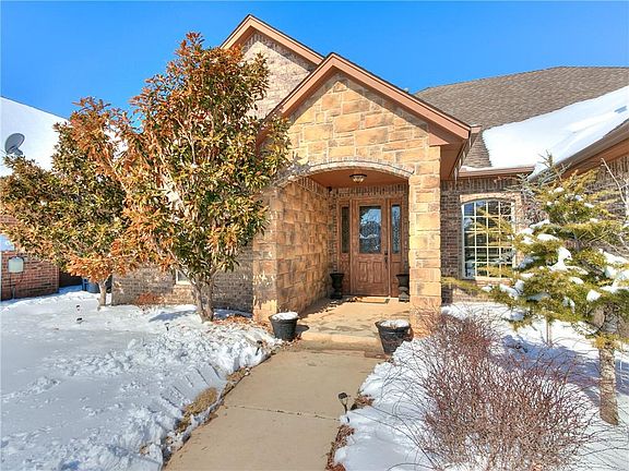 4th image of 1509 NW 175th Ct