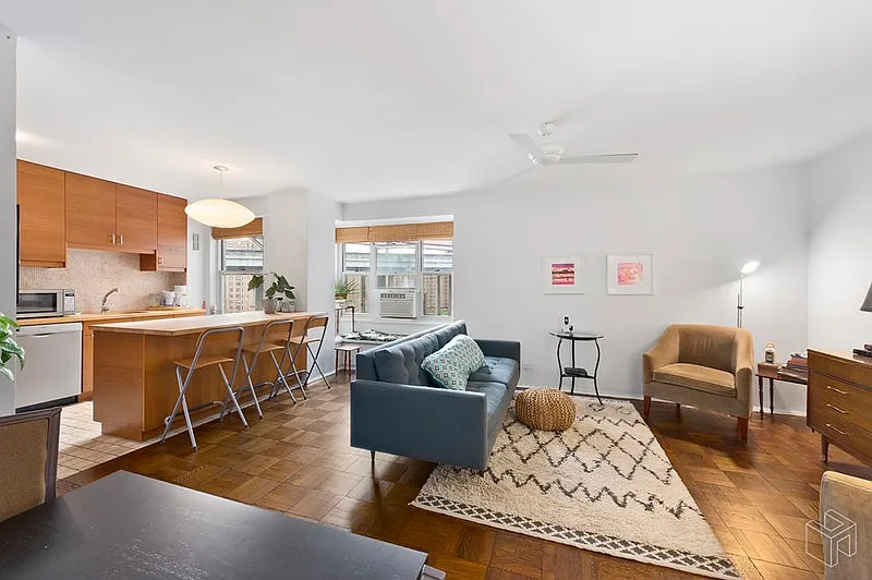 568 Grand St APT J502 photo 1