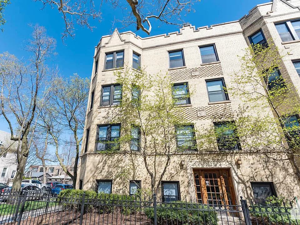 1825 W Winona St #2