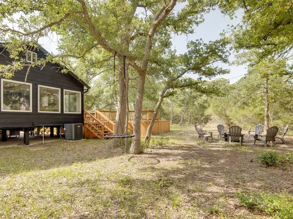 204 Forest Cir, Somerville, TX 77879