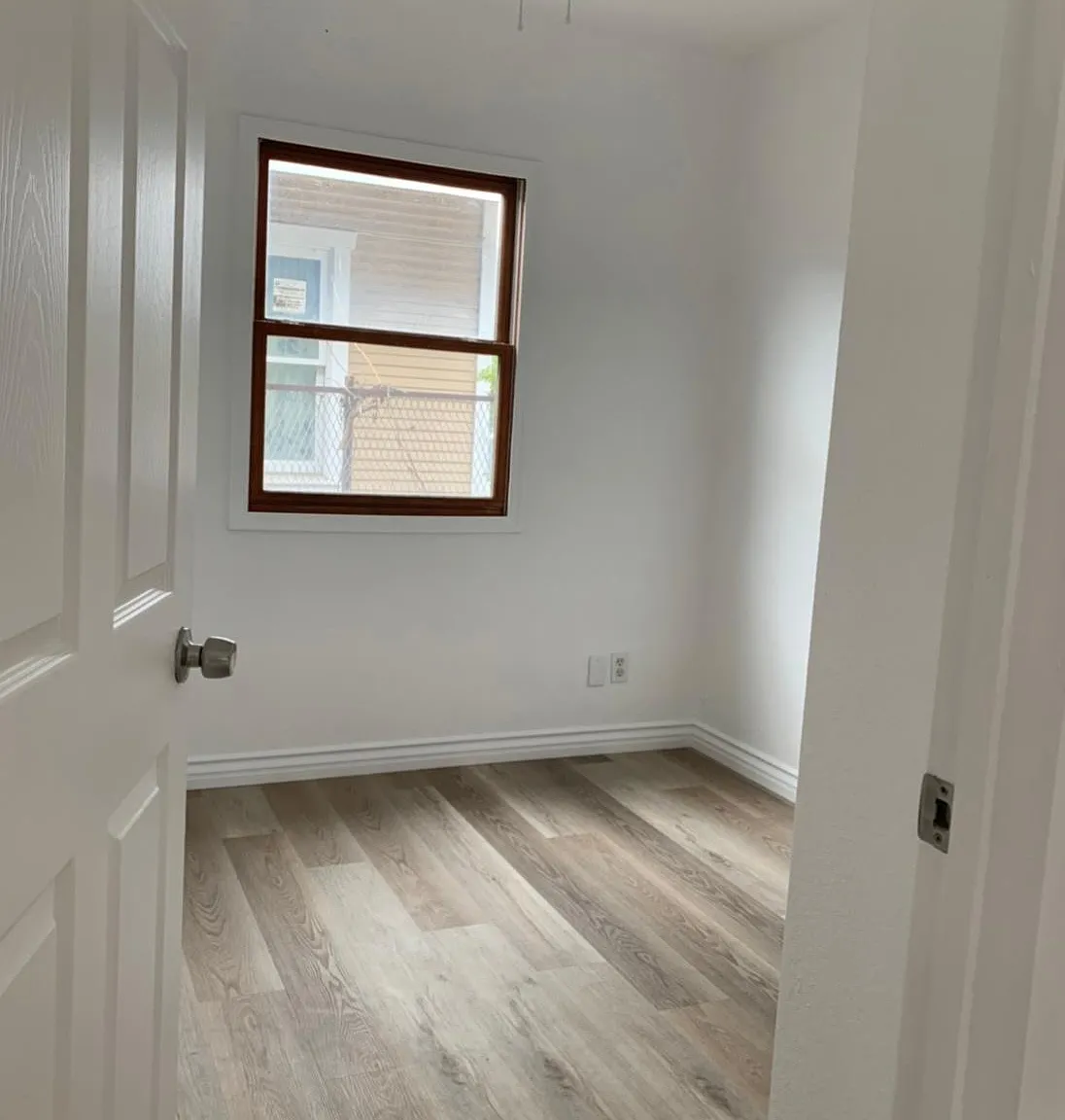 2 bed, 750 sqft, $1,995 — Photo 3