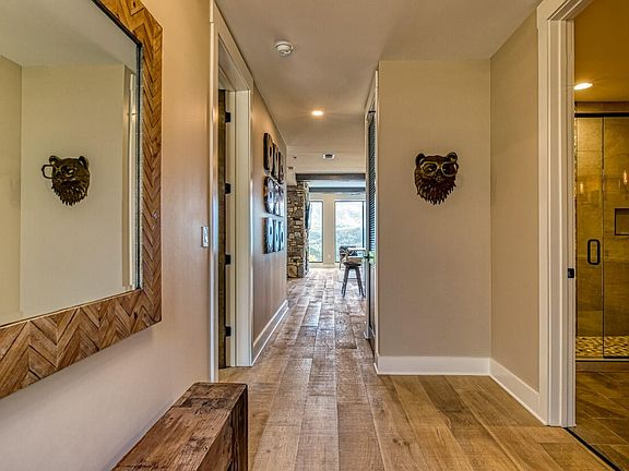 4th image of 855 Campbell Lead Rd #402