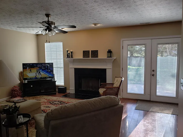 1824 Bisbee Ln — Photo 6