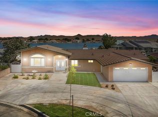 14593 Mast Ln, Helendale, CA 92342